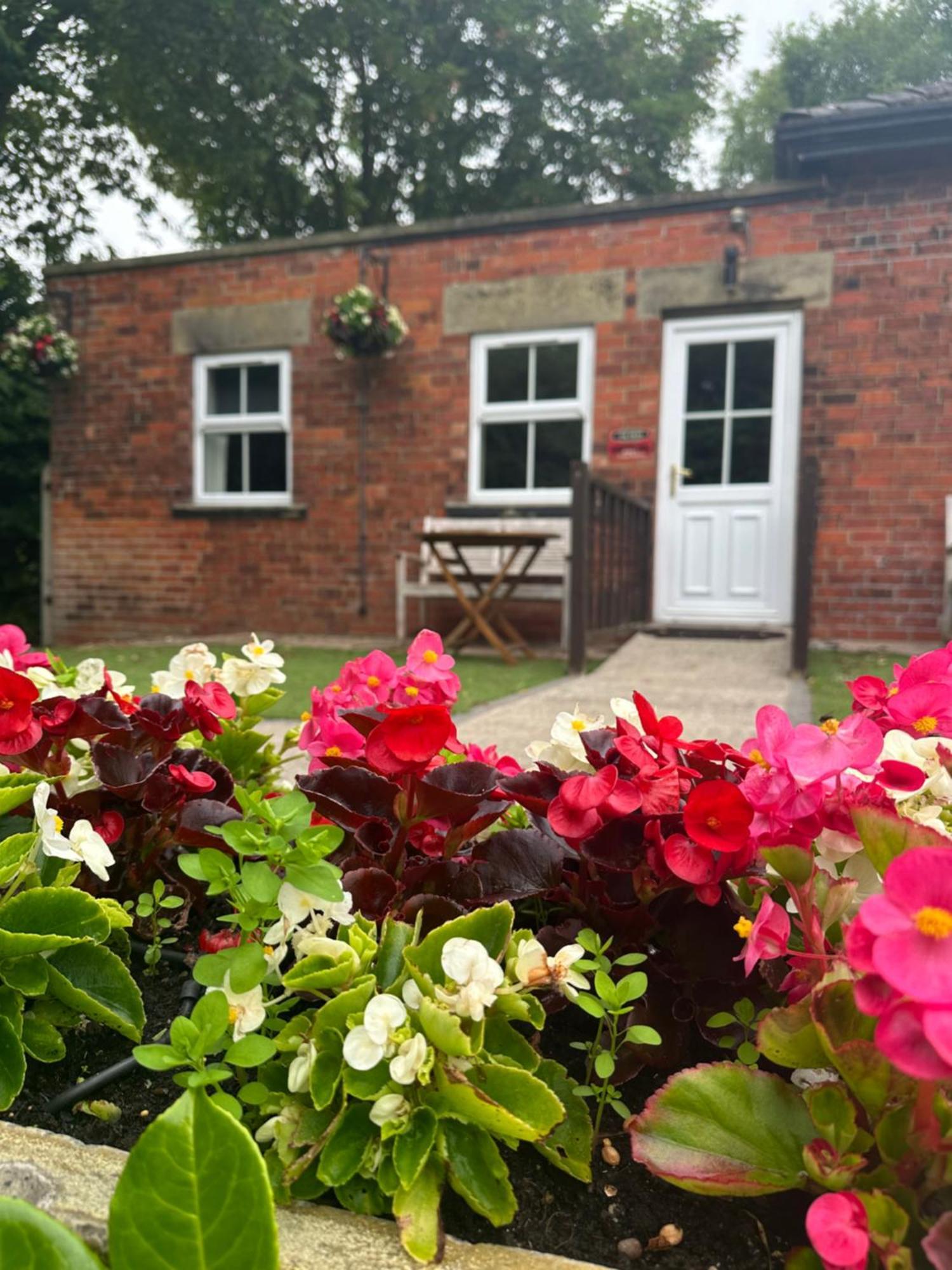 Station House Holiday Cottages, Exclusively For Grown Ups, Thornton Dale Pickering Εξωτερικό φωτογραφία